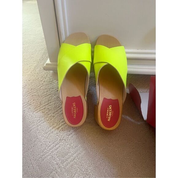 NIB Swedish Hasbeens Anette High Sandle in Neon Yellow - Picture 4 of 8